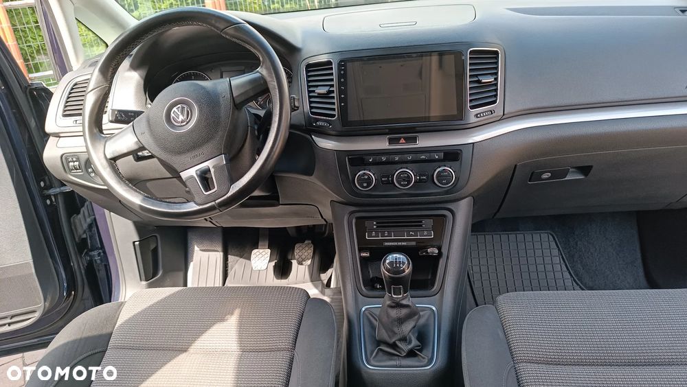 Volkswagen Sharan 2.0 TDI BlueMotion Technology Comfortline - 24