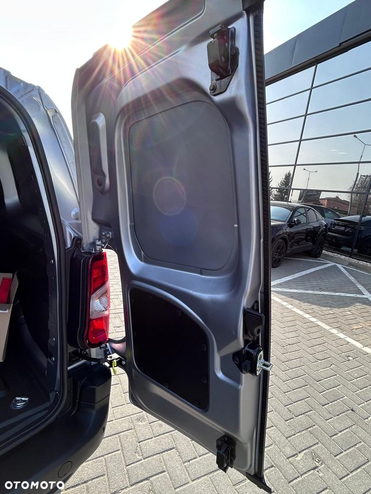 Opel Combo Cargo - 12