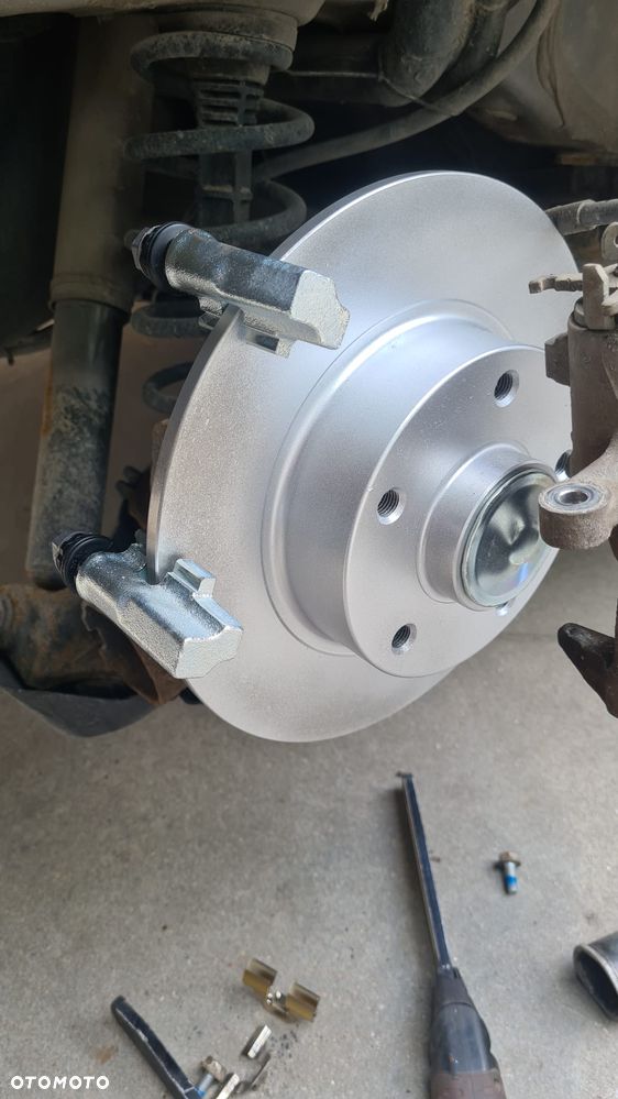 Mercedes-Benz Vito Mixto L2 447.703 - 8