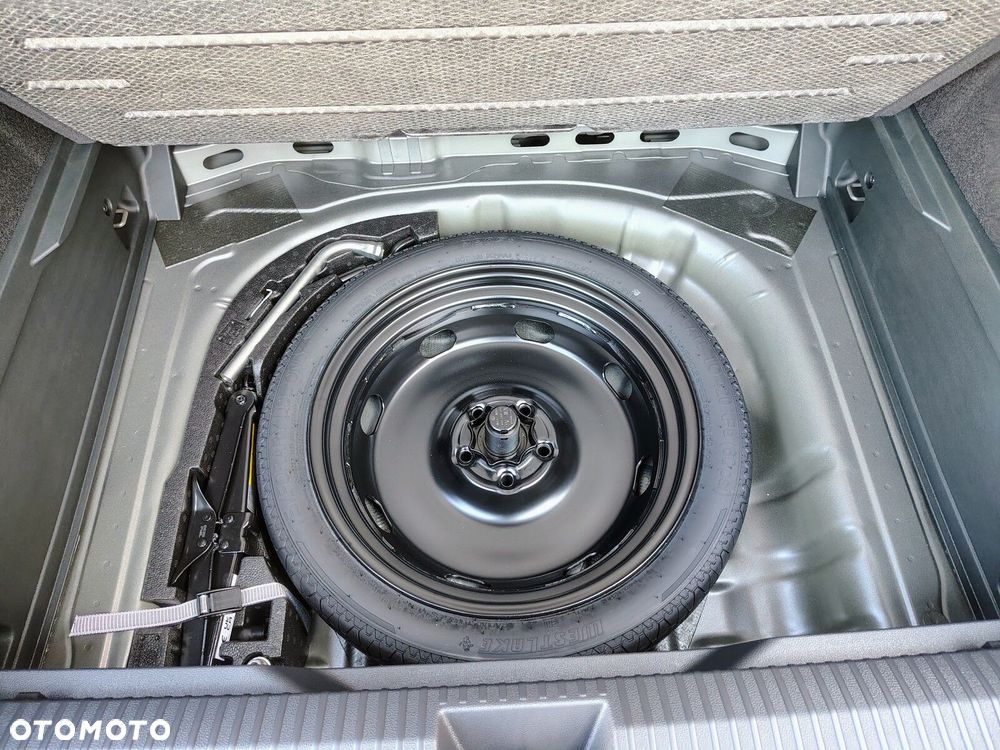 Volkswagen T-Roc - 11