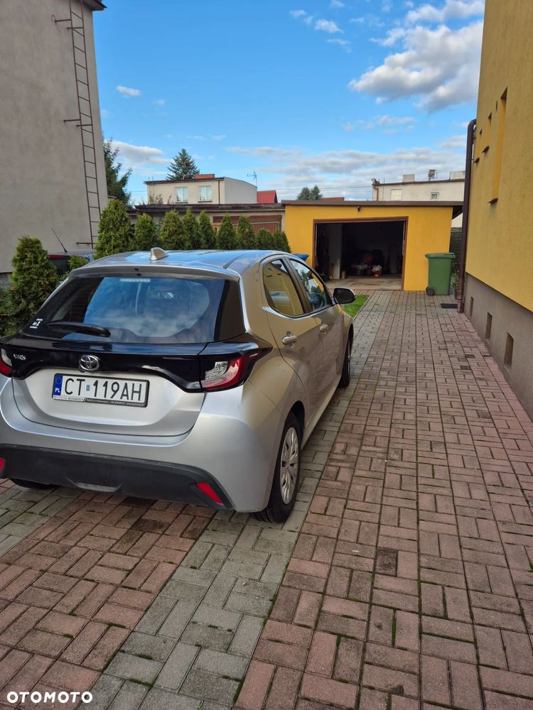 Toyota Yaris 1.5 Comfort - 6