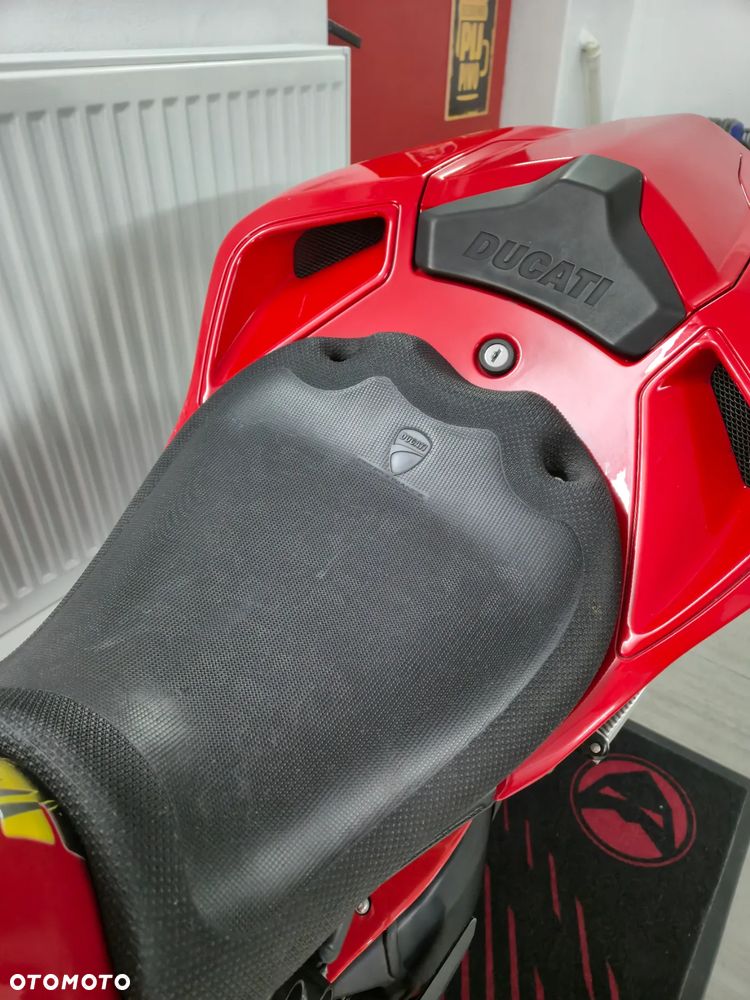 Ducati 1198 - 5
