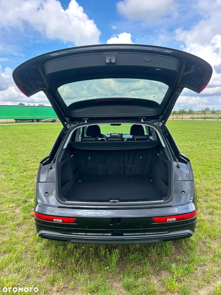 Audi Q5 40 TDI quattro S tronic sport - 29