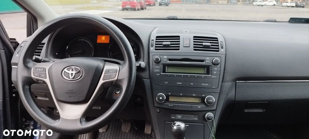 Toyota Avensis 2.0 D-4D 2010 - 10