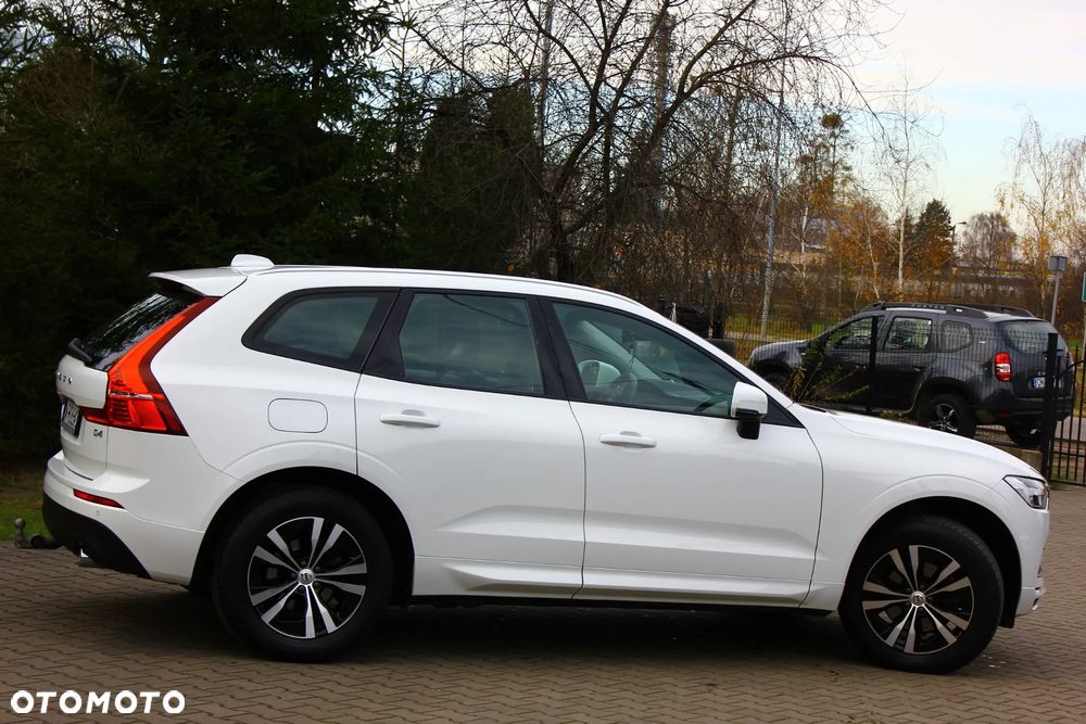 Volvo XC 60 D4 Momentum Pro - 13
