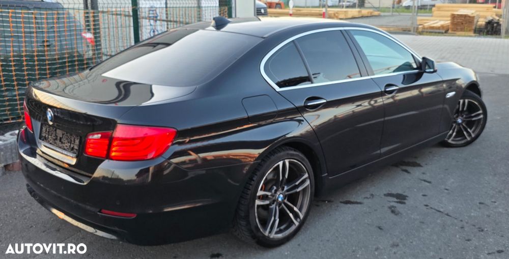 BMW Seria 5 520d - 5