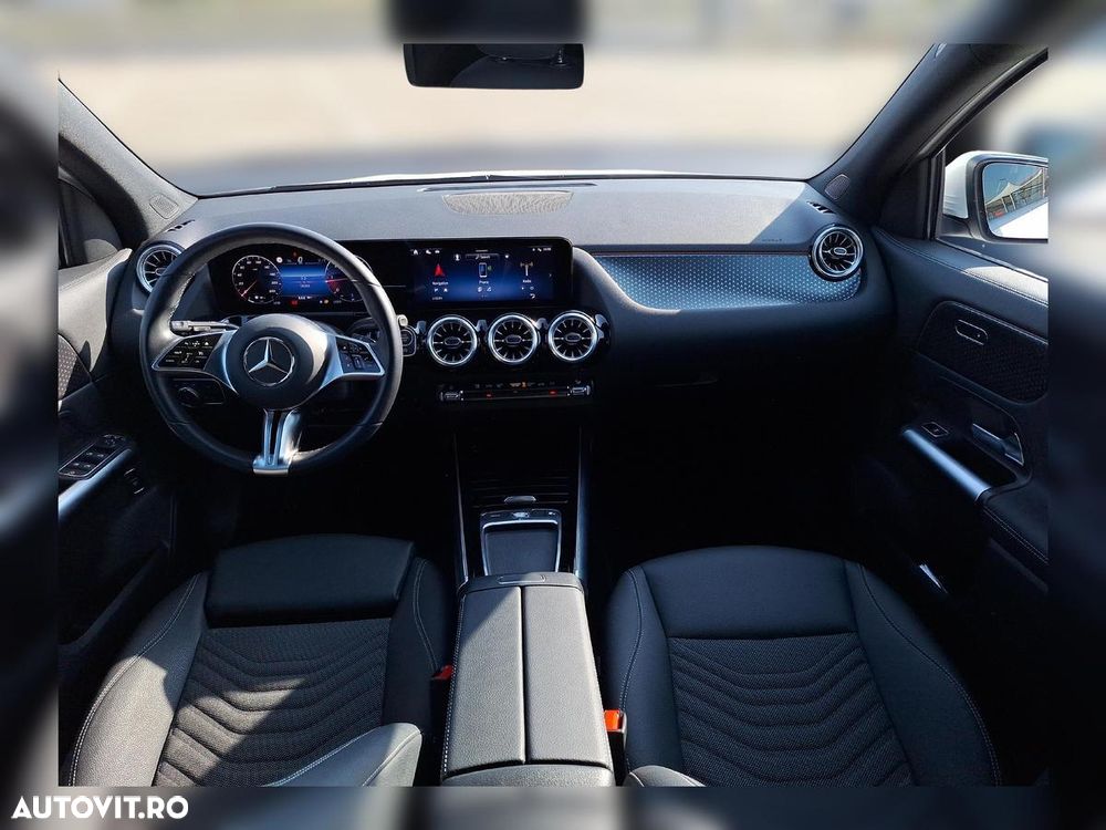 Mercedes-Benz GLA 200 d 4MATIC Aut. - 12