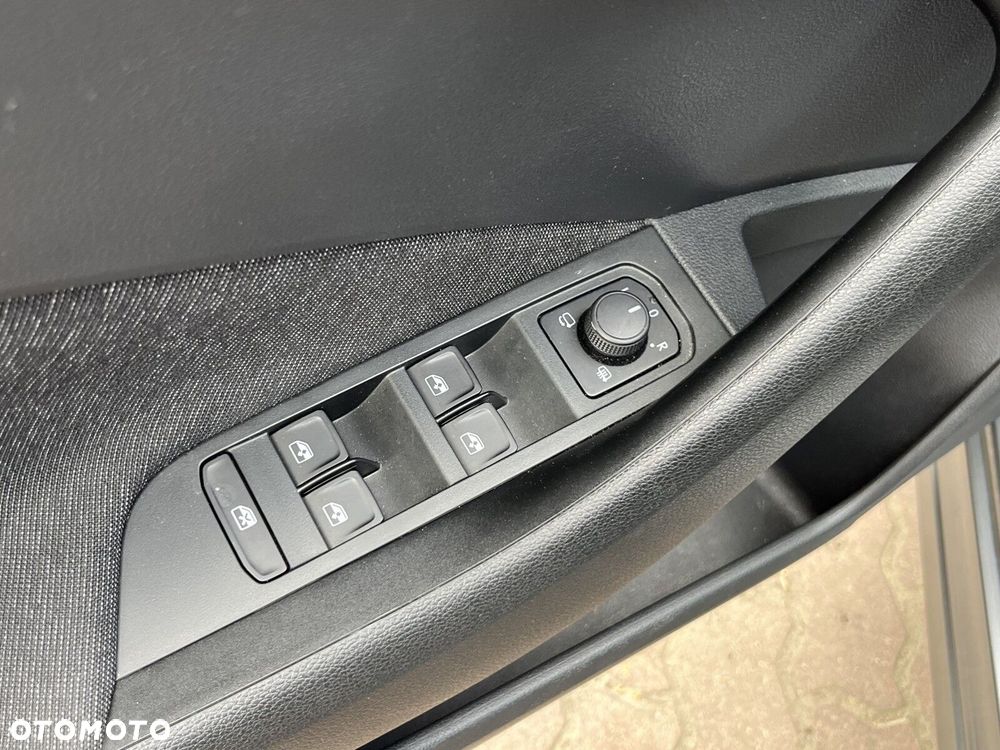 Skoda Kamiq 1.0 TSI Style DSG - 29