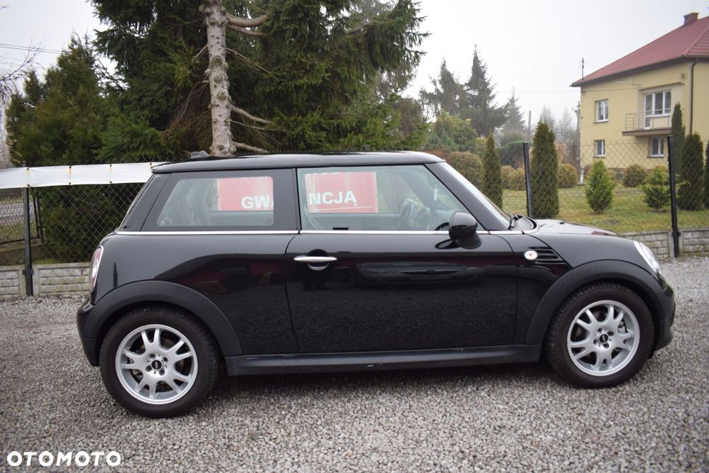 MINI ONE D - 4