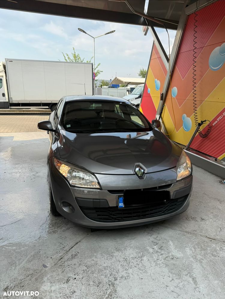 RENAULT Megane 2011