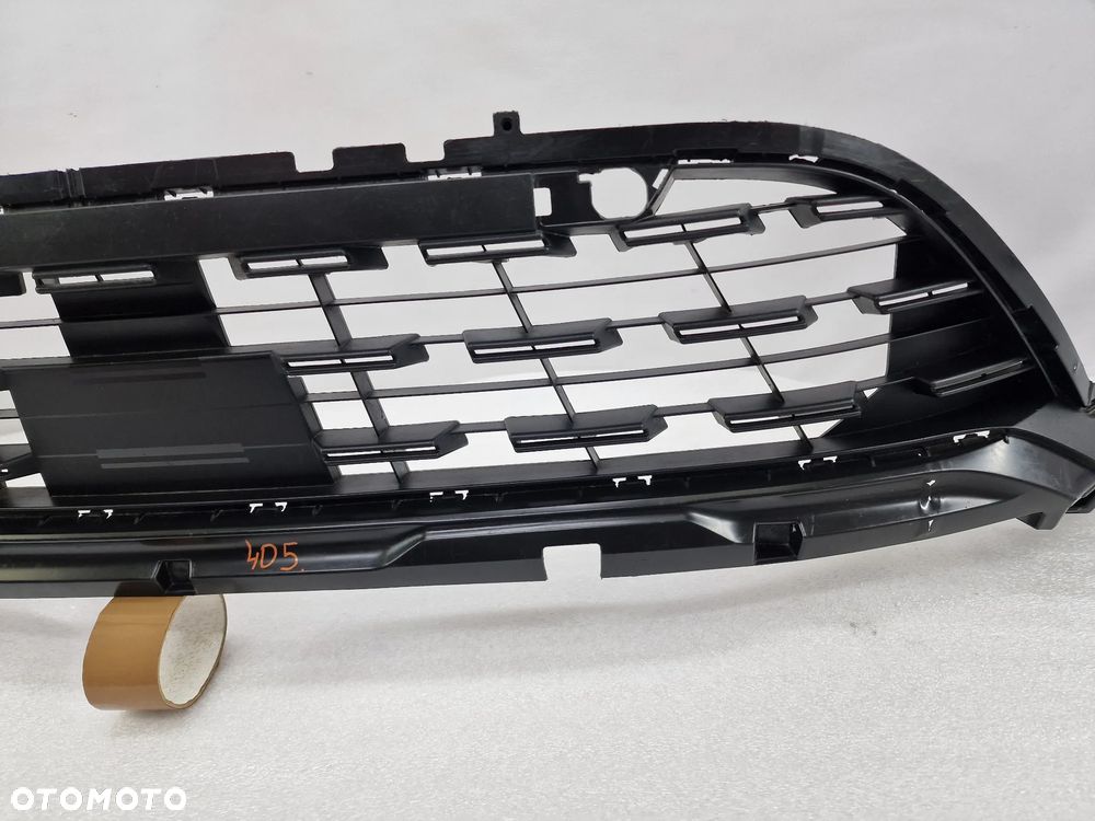 RENAULT CAPTUR II 19- KRATKA ŚRODKOWA ZDERZAKA PRZEDNIEGO PRZÓD / SPOJLER POD ZDERZAK PRZEDNI PRZÓD , NR 620260503R , NR AUKCJI KR405 - 9