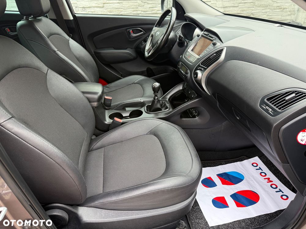 Hyundai ix35 - 16