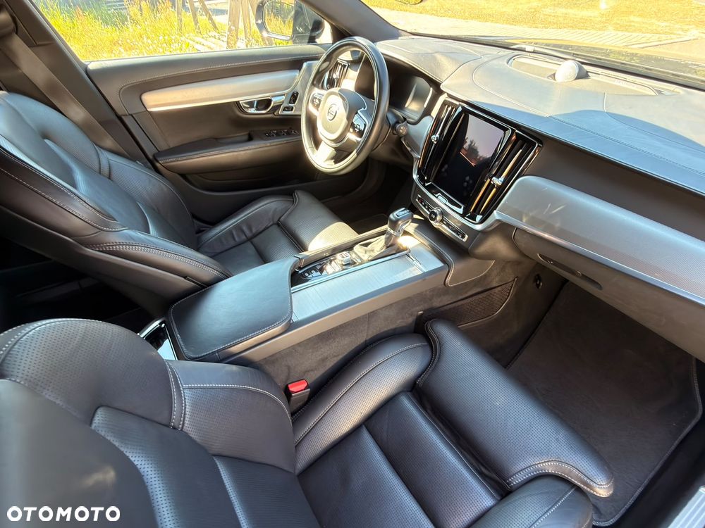 Volvo XC 90 D4 Geartronic RDesign - 9