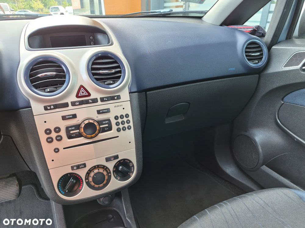 Opel Corsa 1.2 16V Cosmo EasyTronic - 10