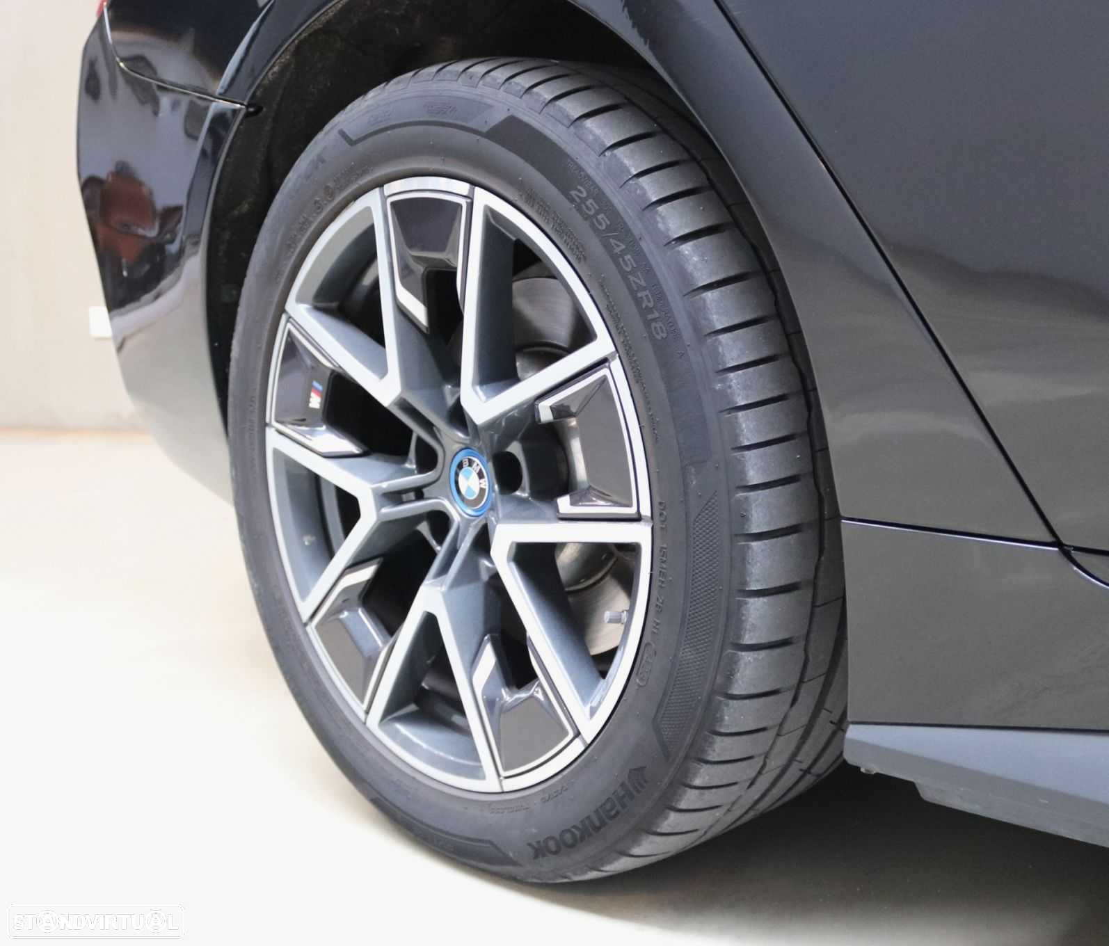 BMW i4 eDrive35 Pack Desportivo M - 19