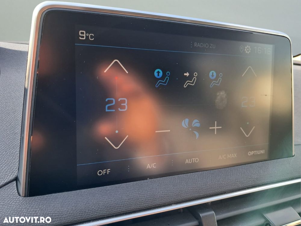 Peugeot 3008 1.6 PureTech Turbo S&S EAT8 Allure - 19