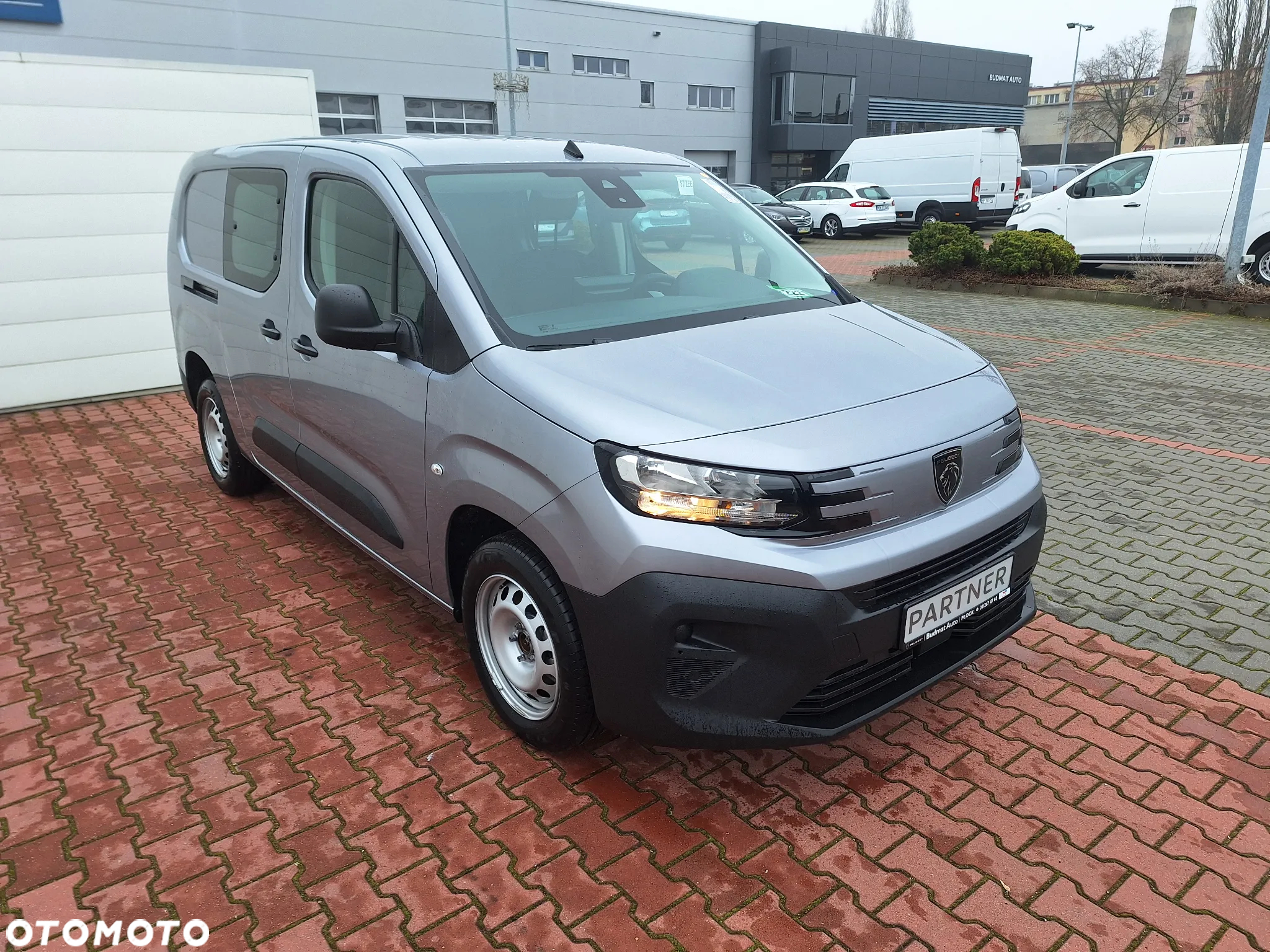 Peugeot Partner Furgon 5-miejscowy BlueHDi 130 KM S&S EAT8 - 4