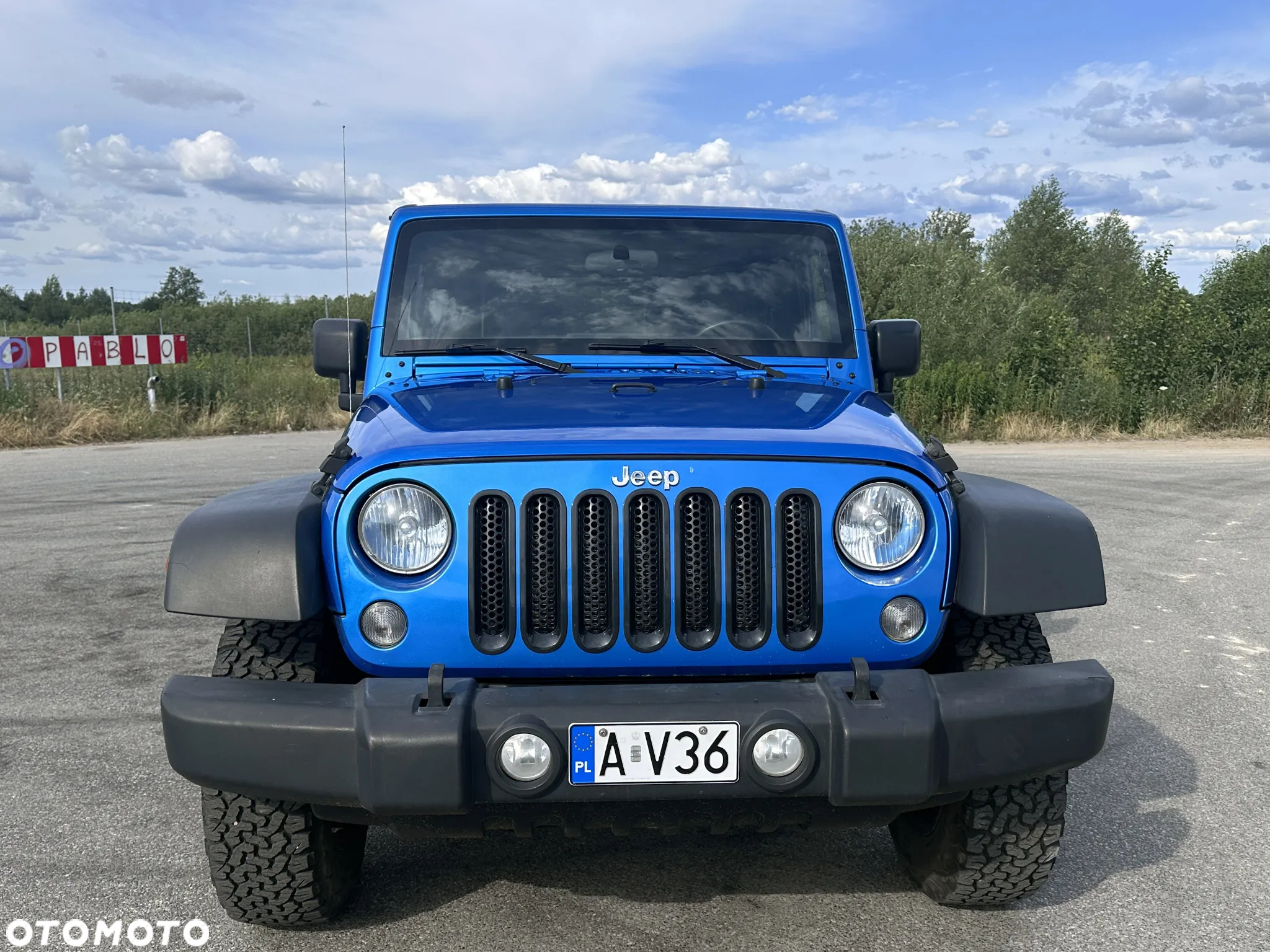 Jeep Wrangler - 10