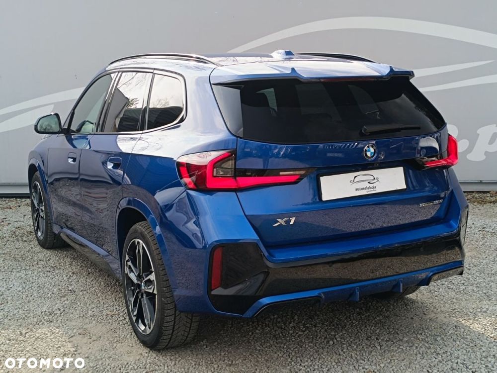 BMW X1 - 4