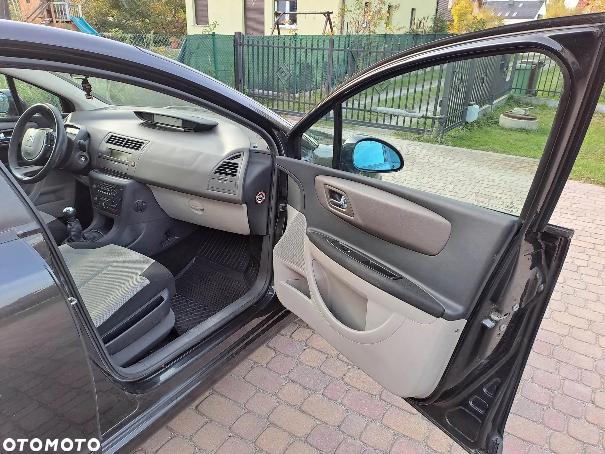 Citroën C4 1.6 16V SX - 13