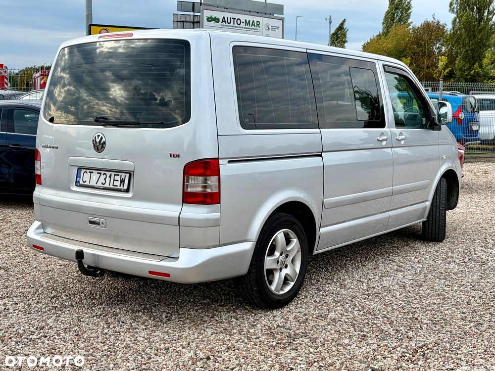 Volkswagen Multivan - 4