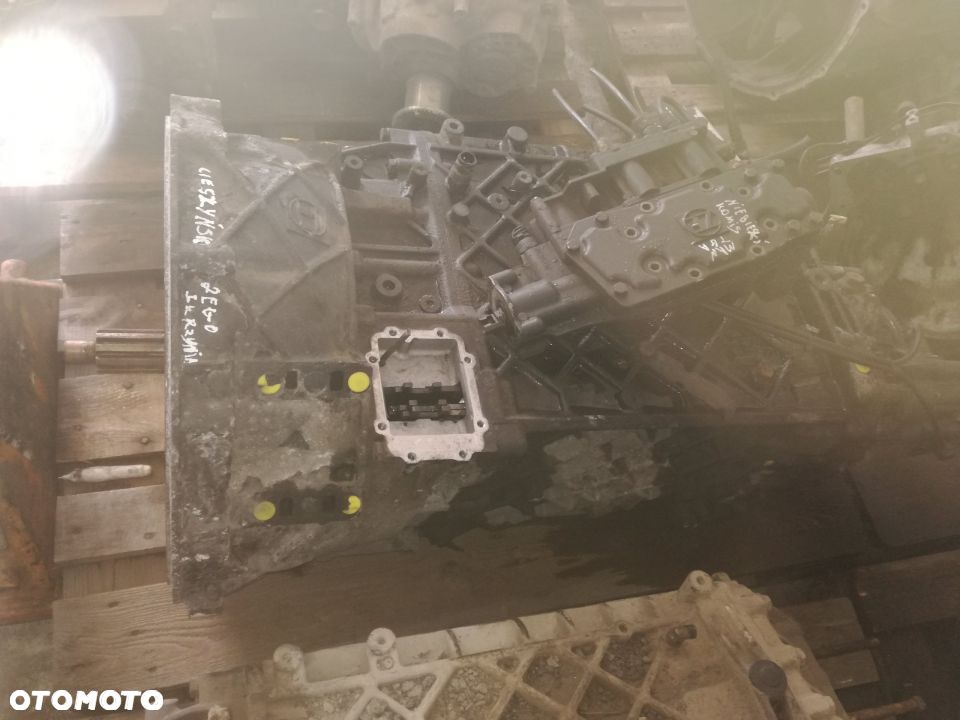 SKRZYNIA BIEGÓW ZF MANUAL 16 S 181 16S151 16S221 - 2