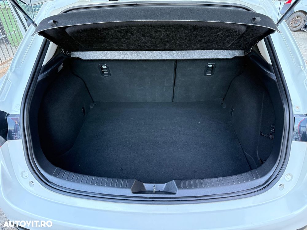 Mazda 3 SKYACTIV-G 120 Exclusive-Line - 23