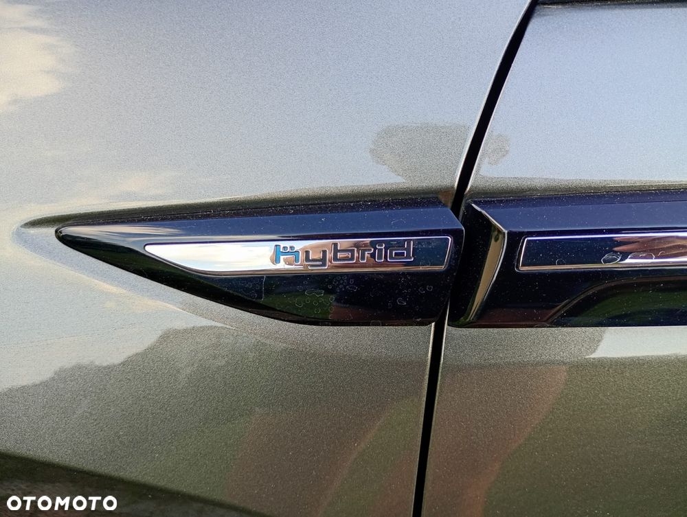 Citroën C5X 1.6 PHEV 225 Plus EAT8 - 19