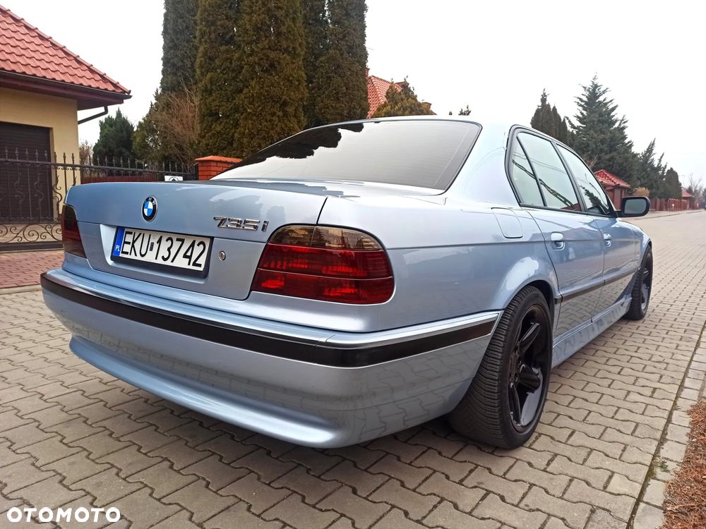 BMW Seria 7 - 5
