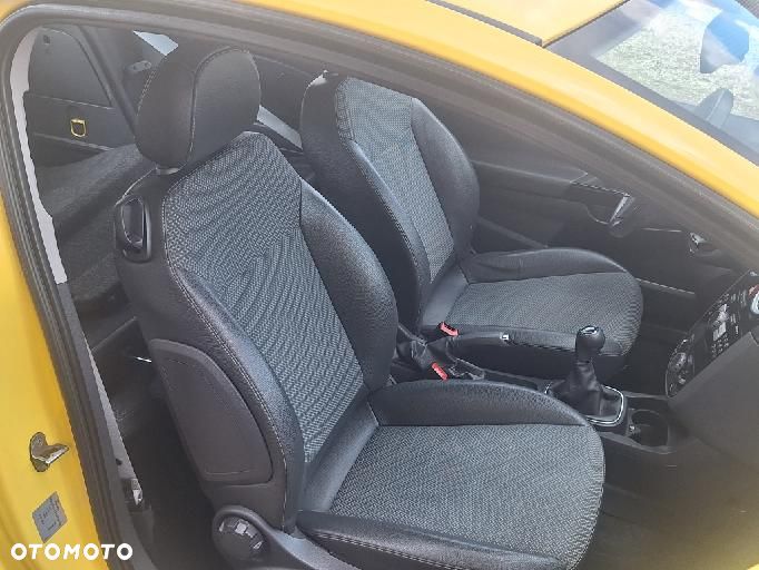 Opel Corsa 1.4 16V Sport - 5