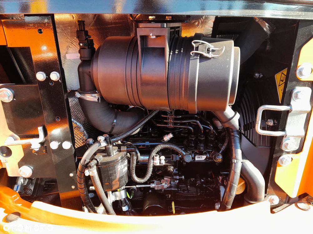 Kubota LONKING CDM6025 - 21