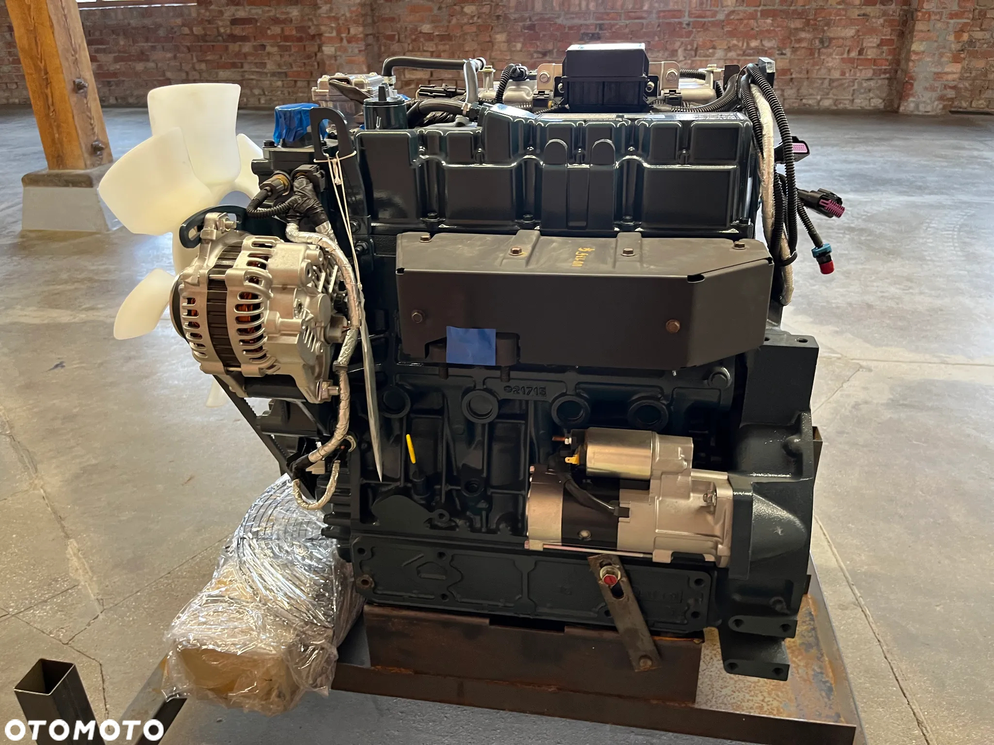 FV23% Silnik Kubota WG3800 Nowy Kompletny - 5