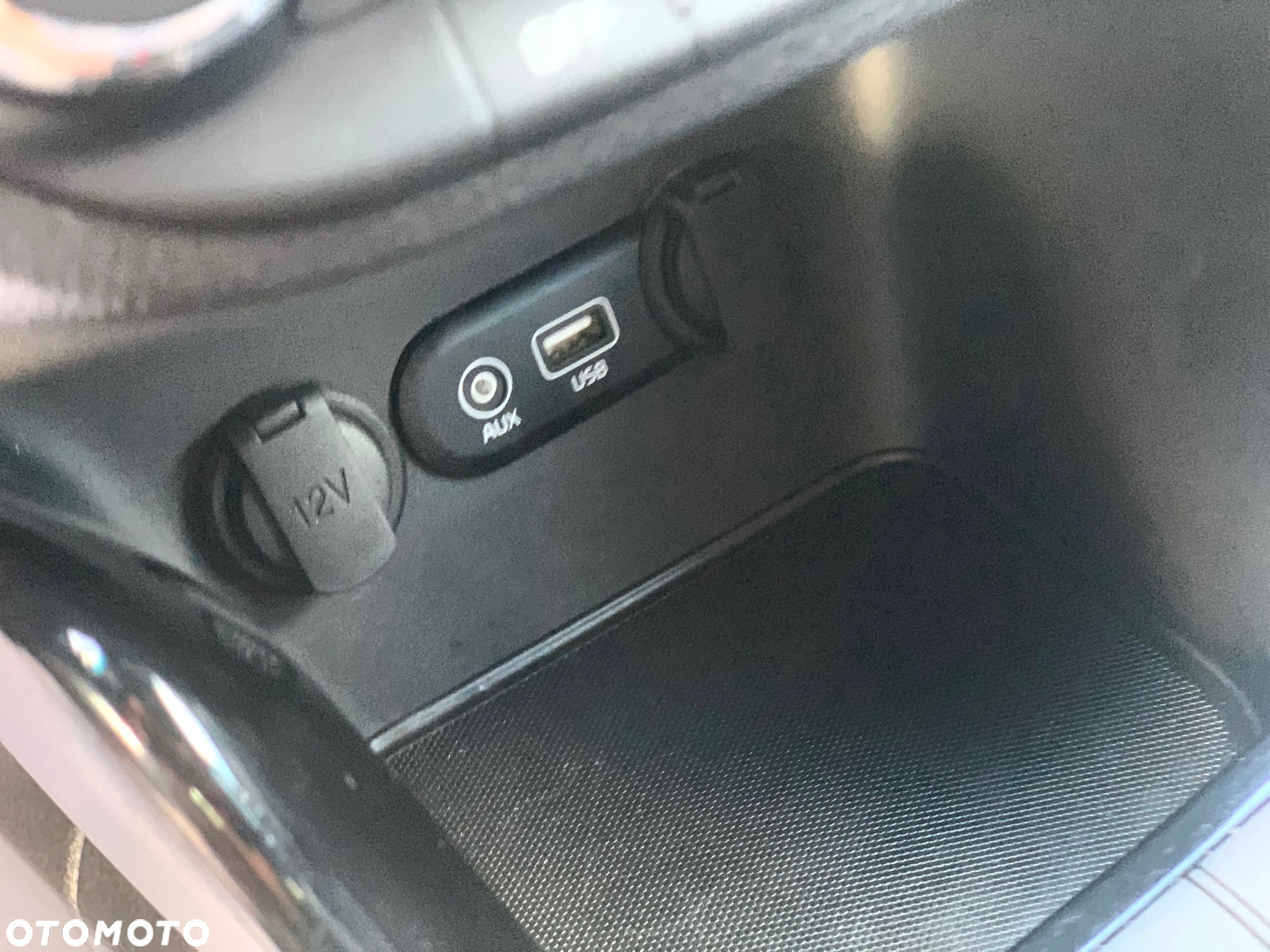 Kia Ceed 1.6 GDI DCT SW Platinum Edition - 25