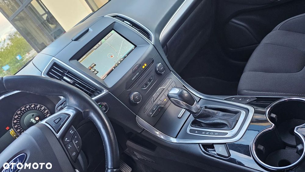 Ford S-Max 2.0 TDCi Titanium PowerShift - 11