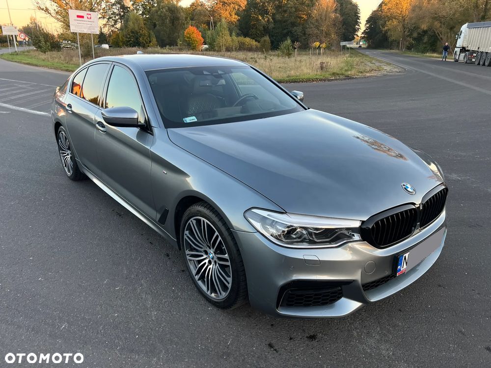 BMW Seria 5 520d xDrive M Sport sport - 35