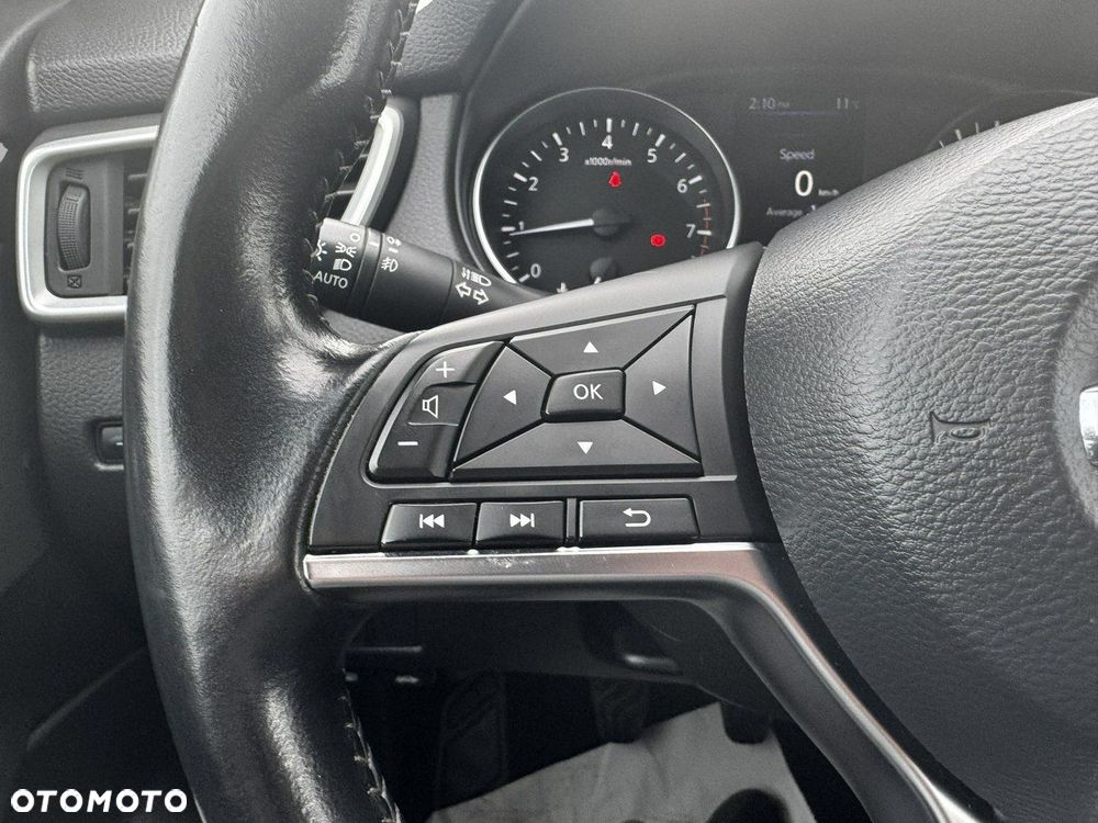 Nissan Qashqai 1.3 DIG-T Tekna - 19