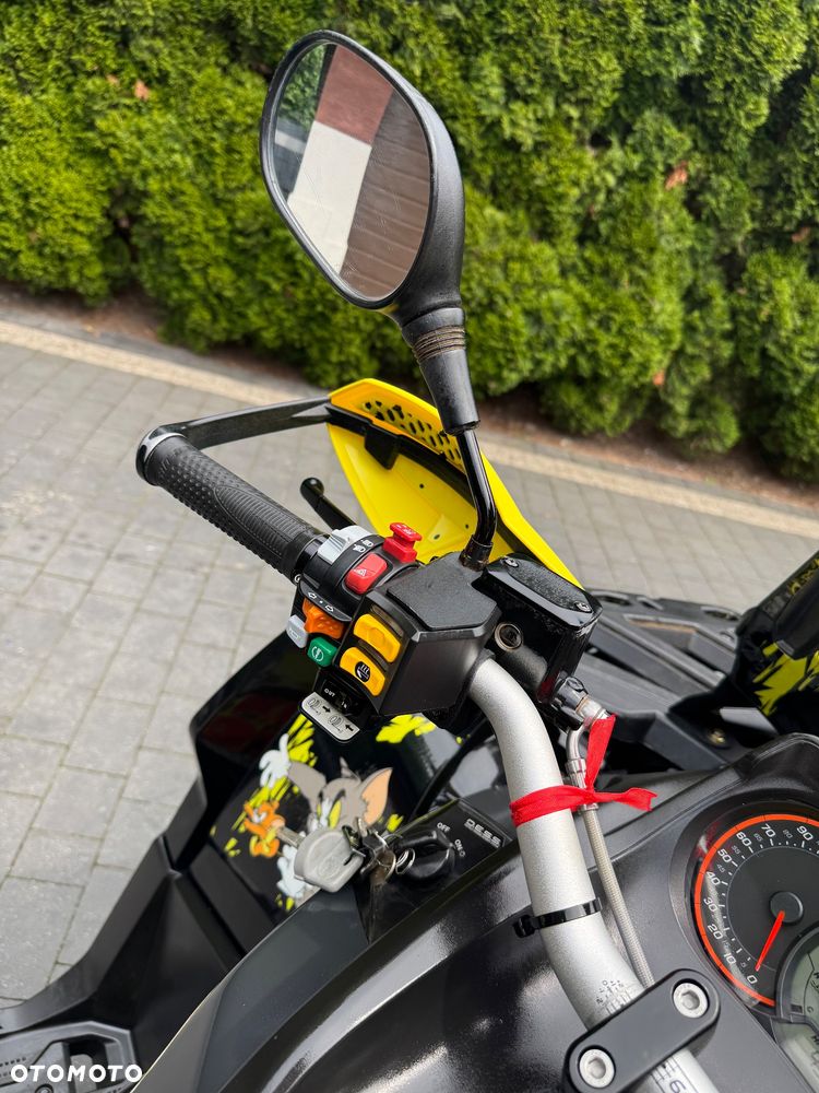 Can-Am Outlander Max - 12