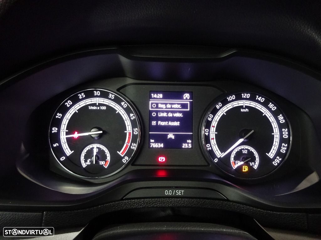 Skoda Karoq 2.0 TDI Ambition - 14