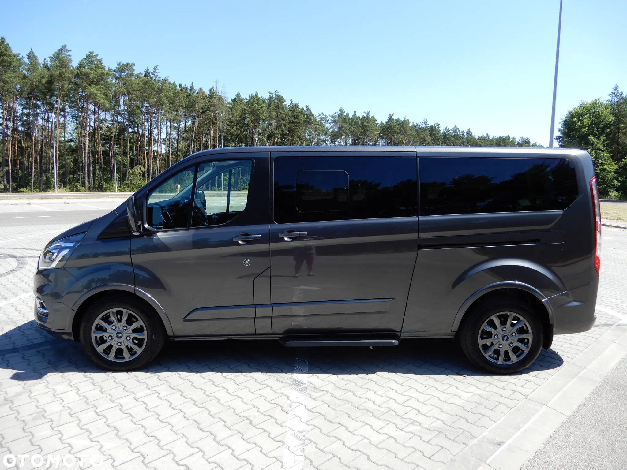 Ford Tourneo Custom 2.0 EcoBlue L2 Titanium SelectShift - 6