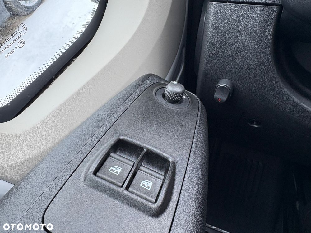 Toyota Proace MAX - 19