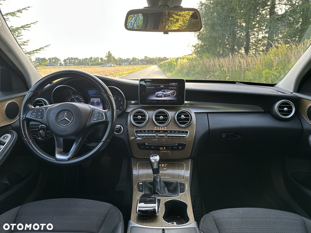 Mercedes-Benz Klasa C 180 (BlueTEC) d T - 16