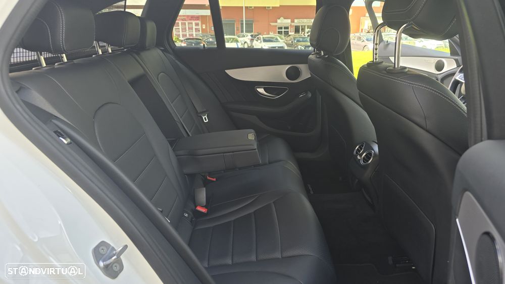 Mercedes-Benz C 300 BlueTEC Hybrid AMG Line - 20