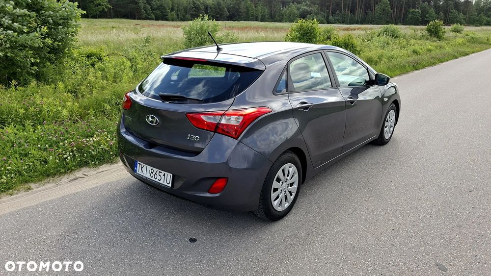 Hyundai i30 1.4 Trend - 18
