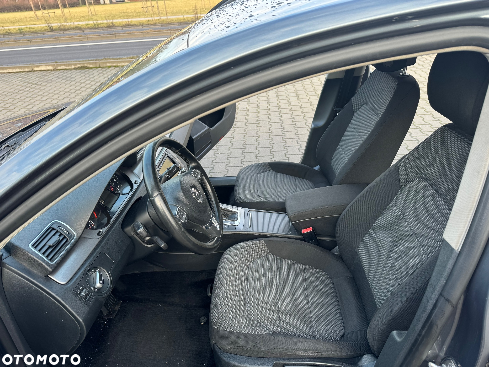 Volkswagen Passat - 19