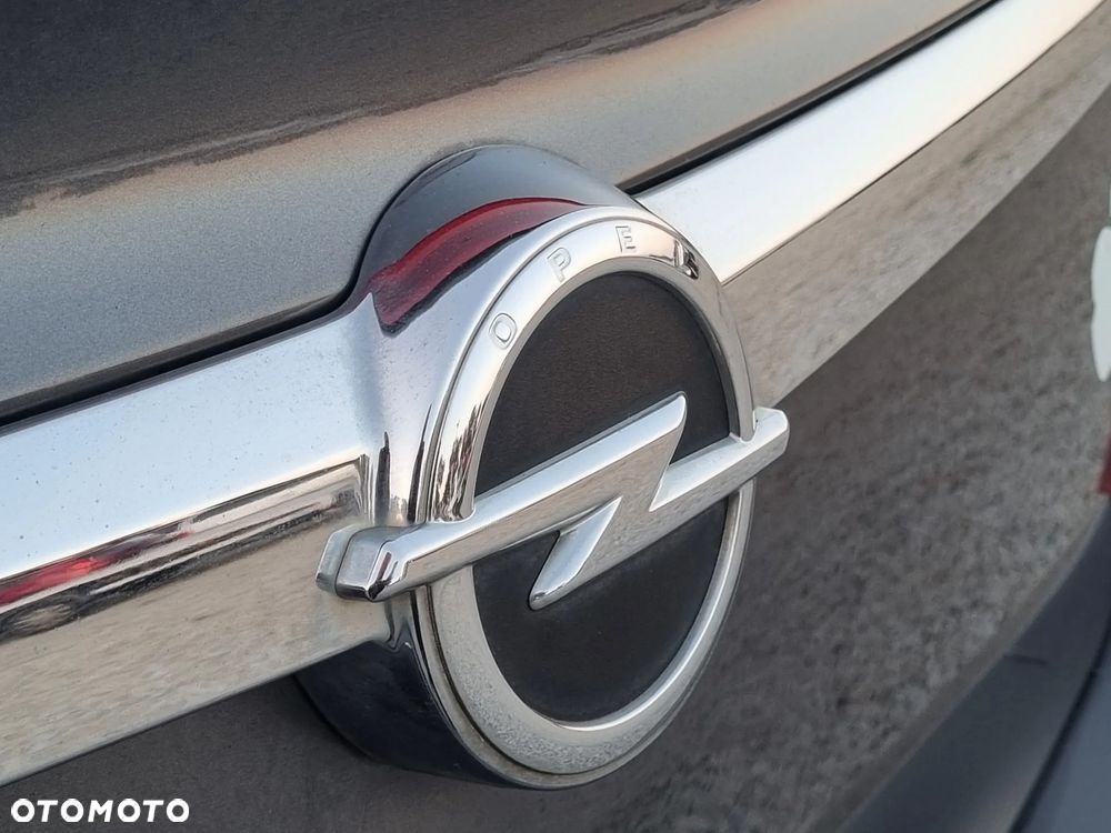 Opel Insignia 1.8 Executive - 18