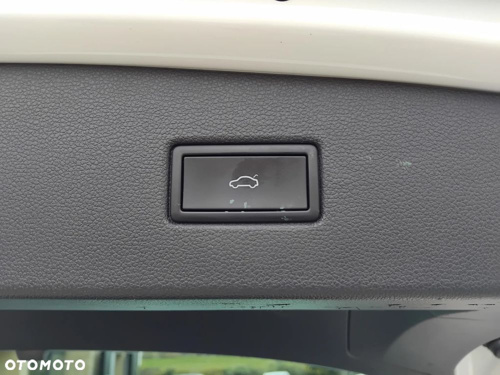 Volkswagen Tiguan 1.5 TSI EVO Life DSG - 17