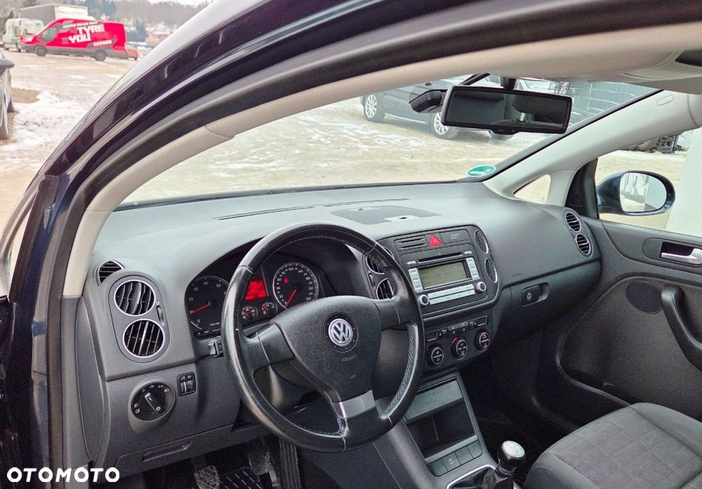 Volkswagen Golf Plus - 5