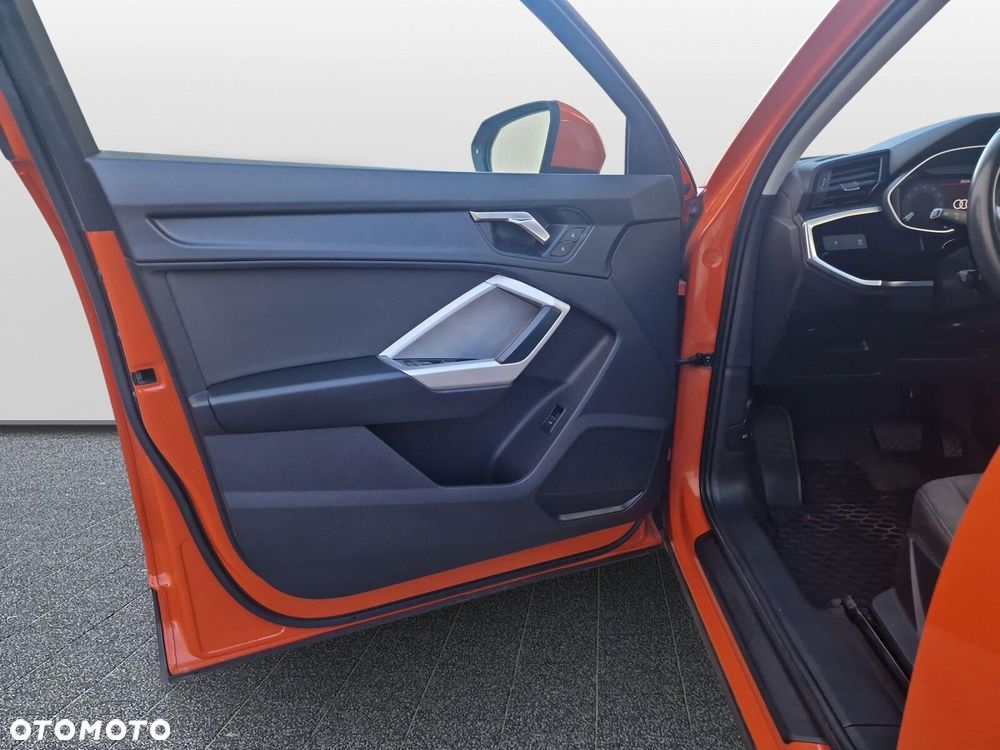 Audi Q3 40 TFSI Quattro S tronic - 11
