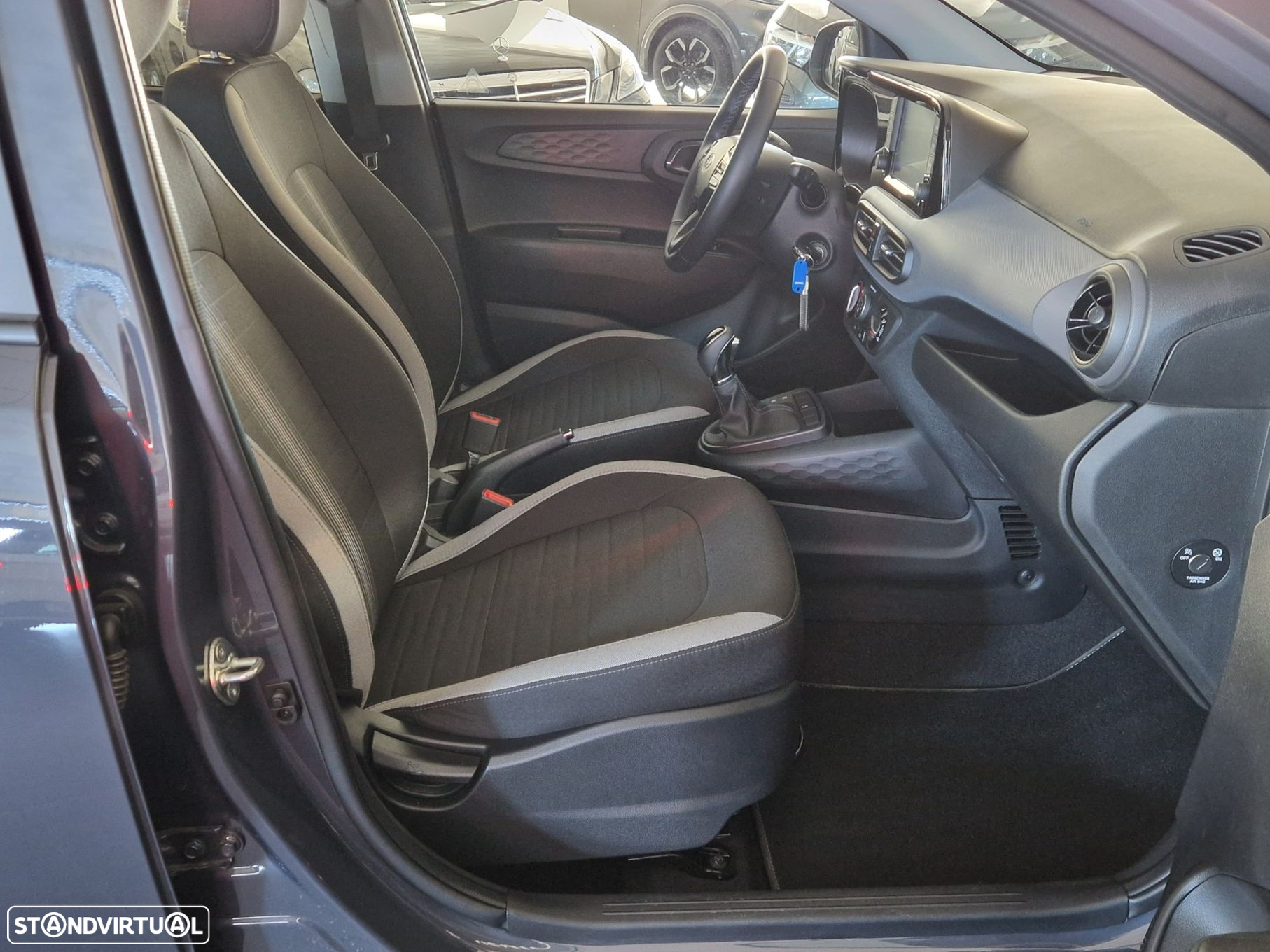Hyundai i10 1.0 Comfort AMT - 13