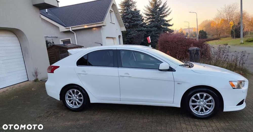 Mitsubishi Lancer - 20